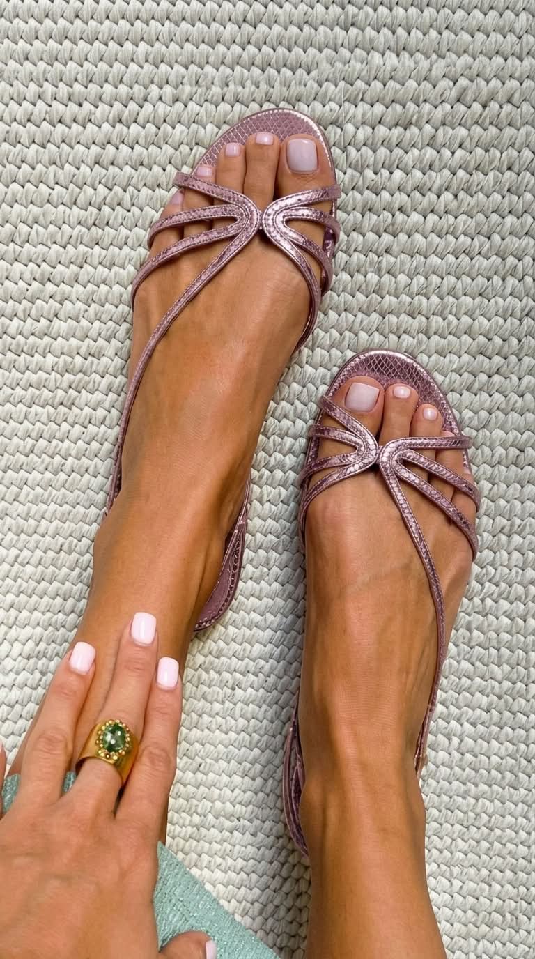 Elara – Elegant Strappy Sandals