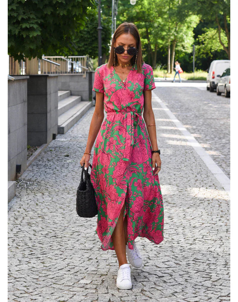 Julia - Elegant Dress