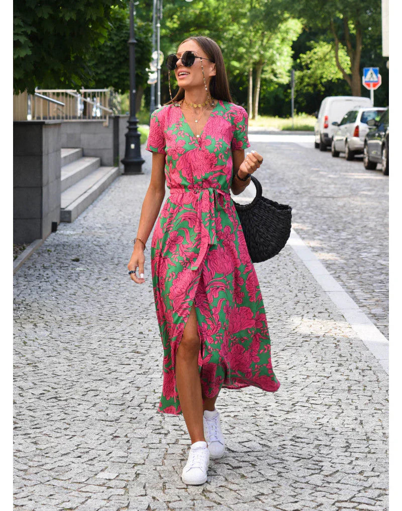 Julia - Elegant Dress