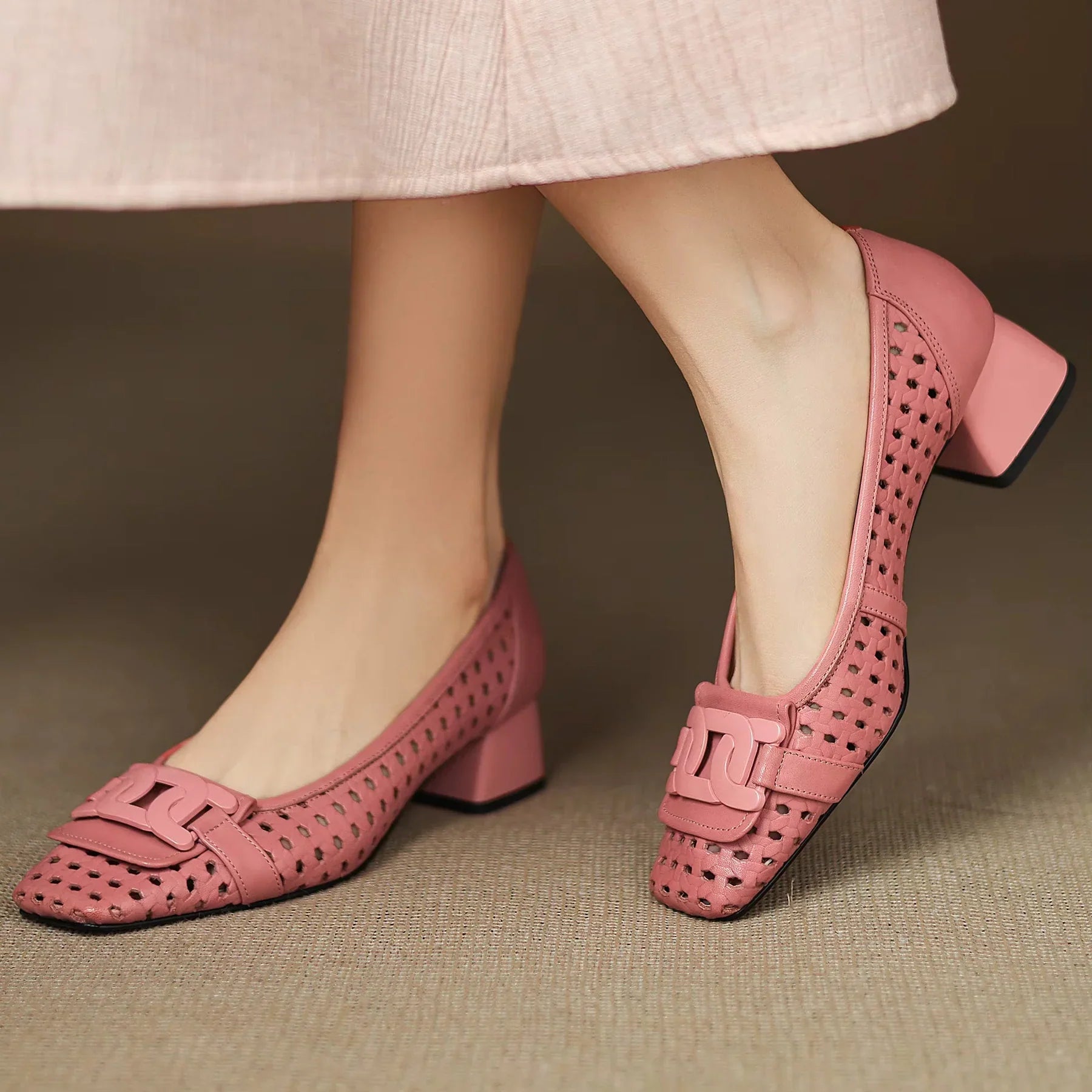 Solea - Woven Heels