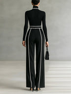 Vera™ | Elegant set with contrast detail