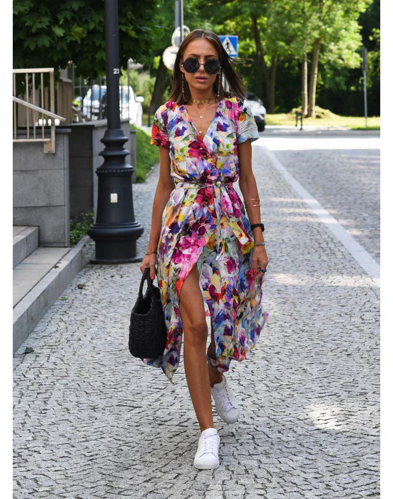 Julia - Elegant Dress