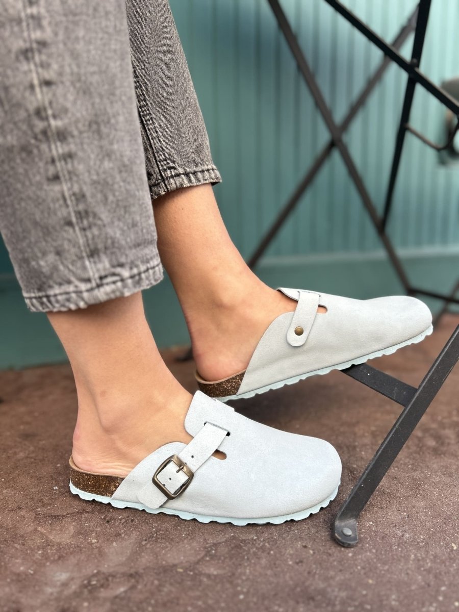 Solal - Classic Suede Clogs